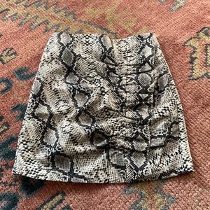 Zara python reptile print ruched mini skirt, size XS